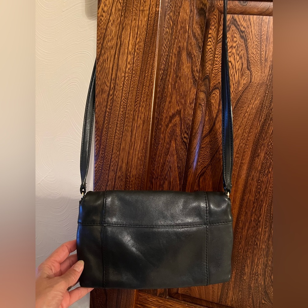 Kate Spade 100% Black Cowhide Leather Crossbody, good condition - Picture 3 of 13